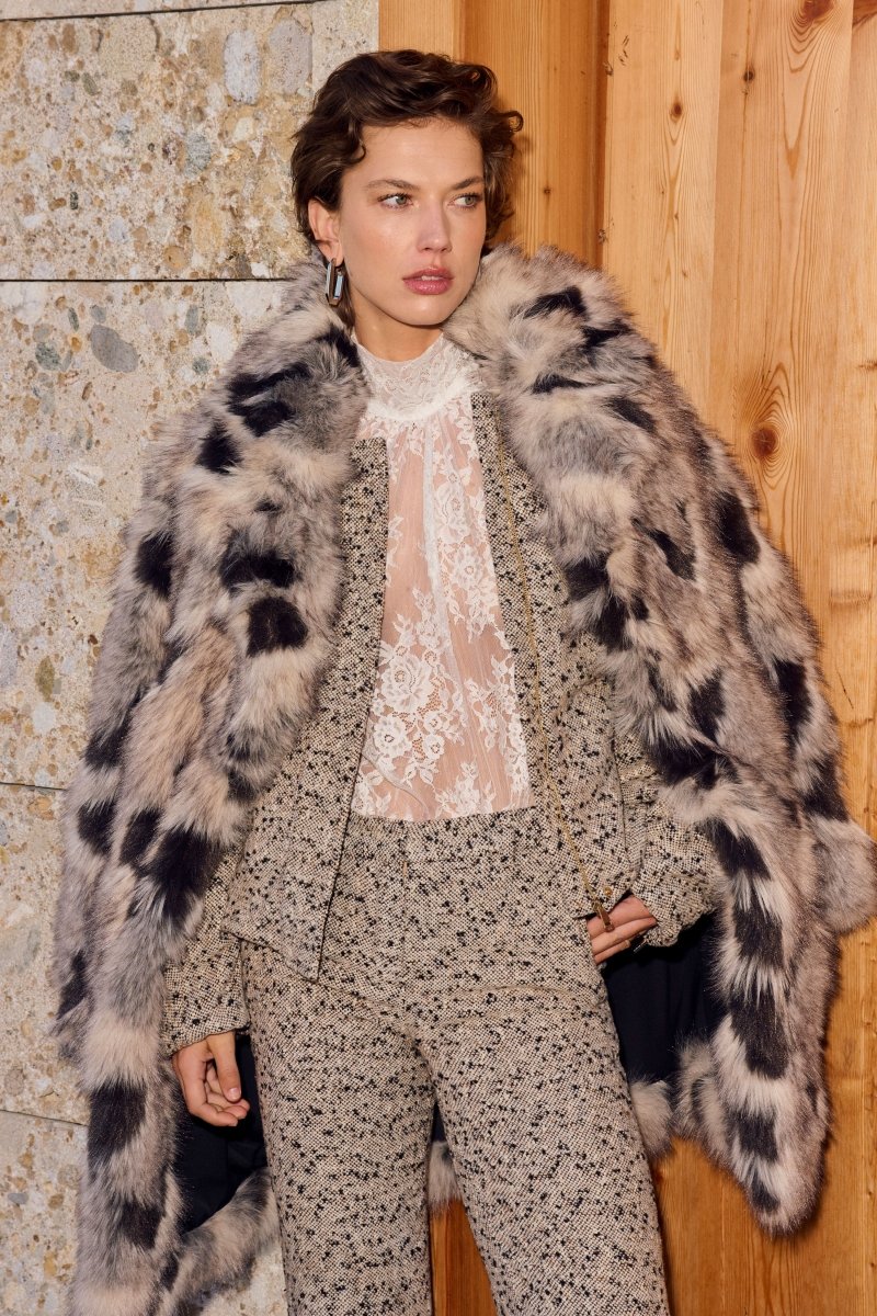 Midi Lenght Fur Coat – Look-Rich & Royal