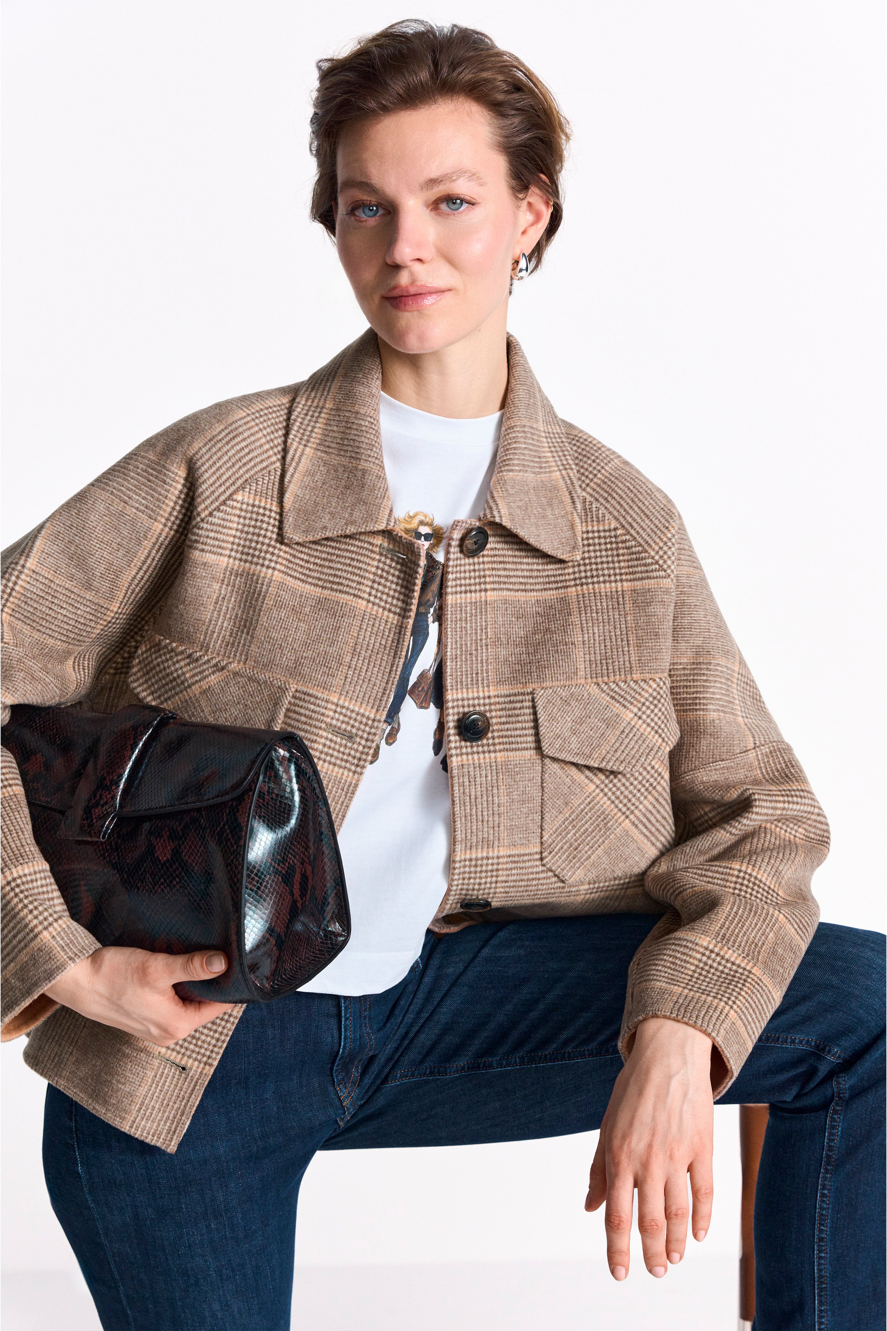 Oversize Shirt Jacket – Look-Rich & Royal