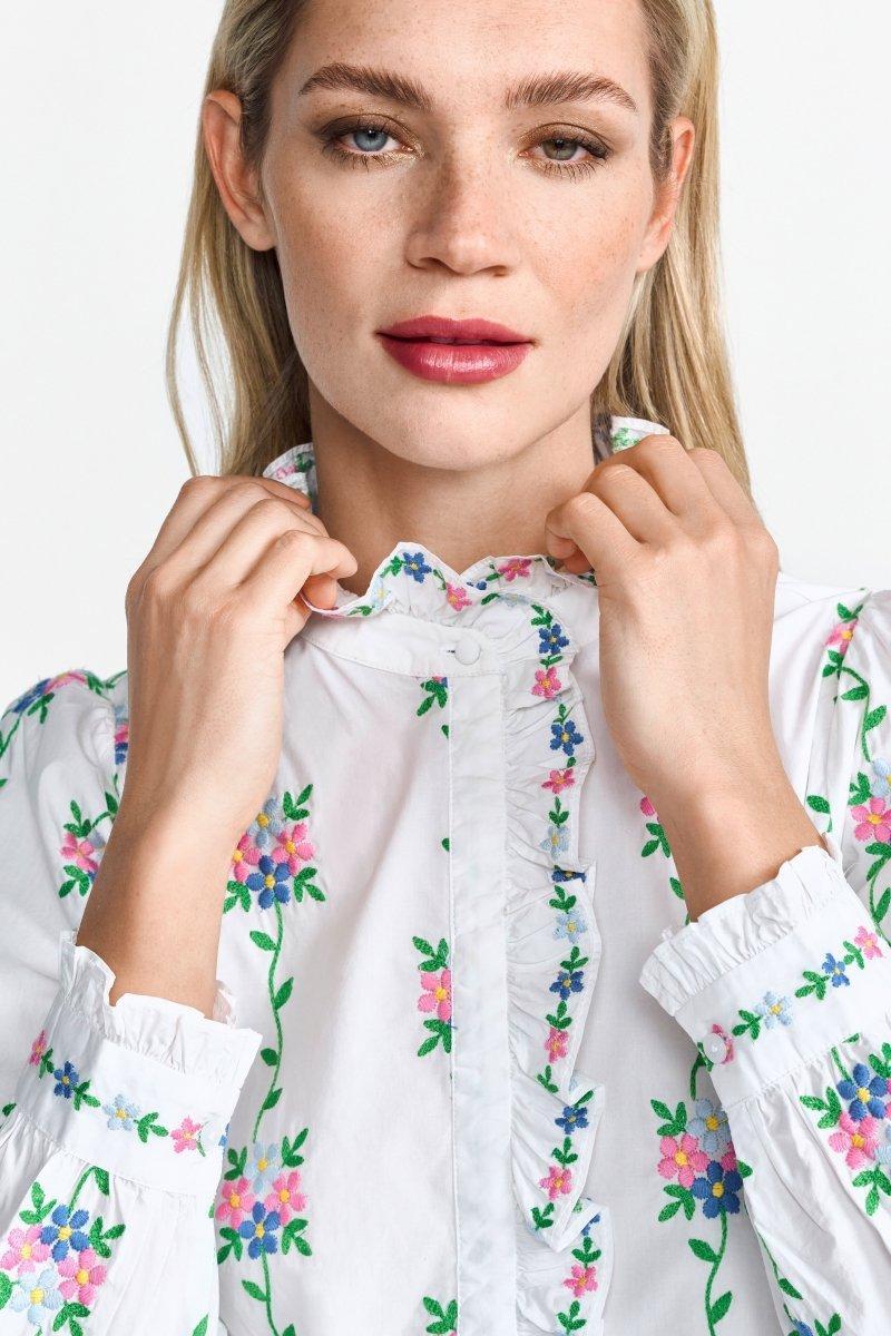Weiße Bluse mit Blumenstickerei-Rich & Royal