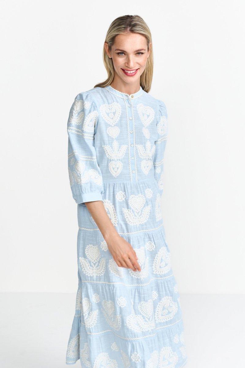 Hellblaues Maxikleid mit Folklore-Stickerei-Rich & Royal