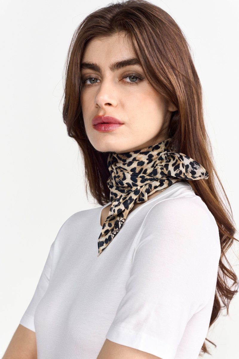 Tuch mit Leo-Print-Rich & Royal