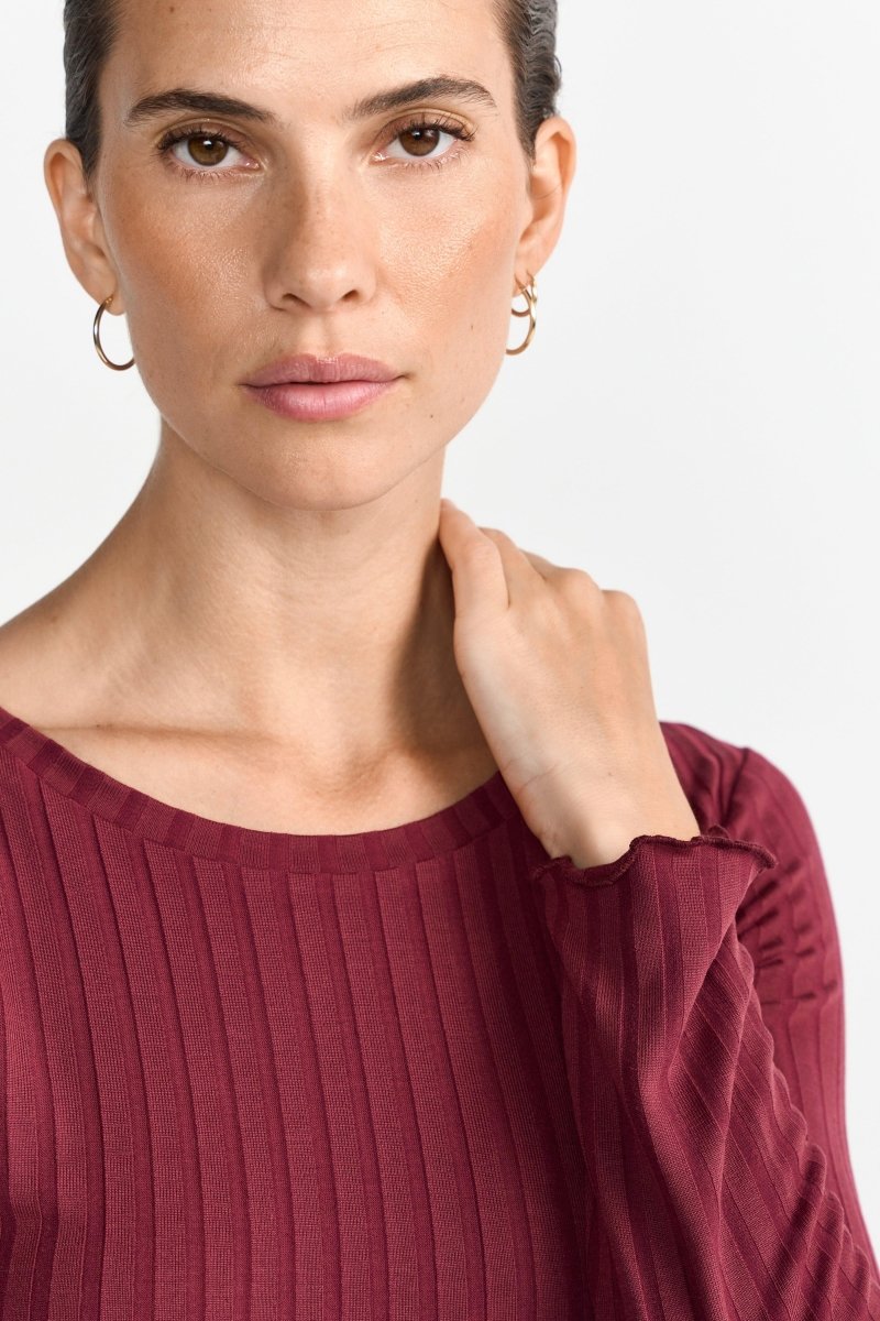 Longsleeve in Bordeaux-Rich & Royal