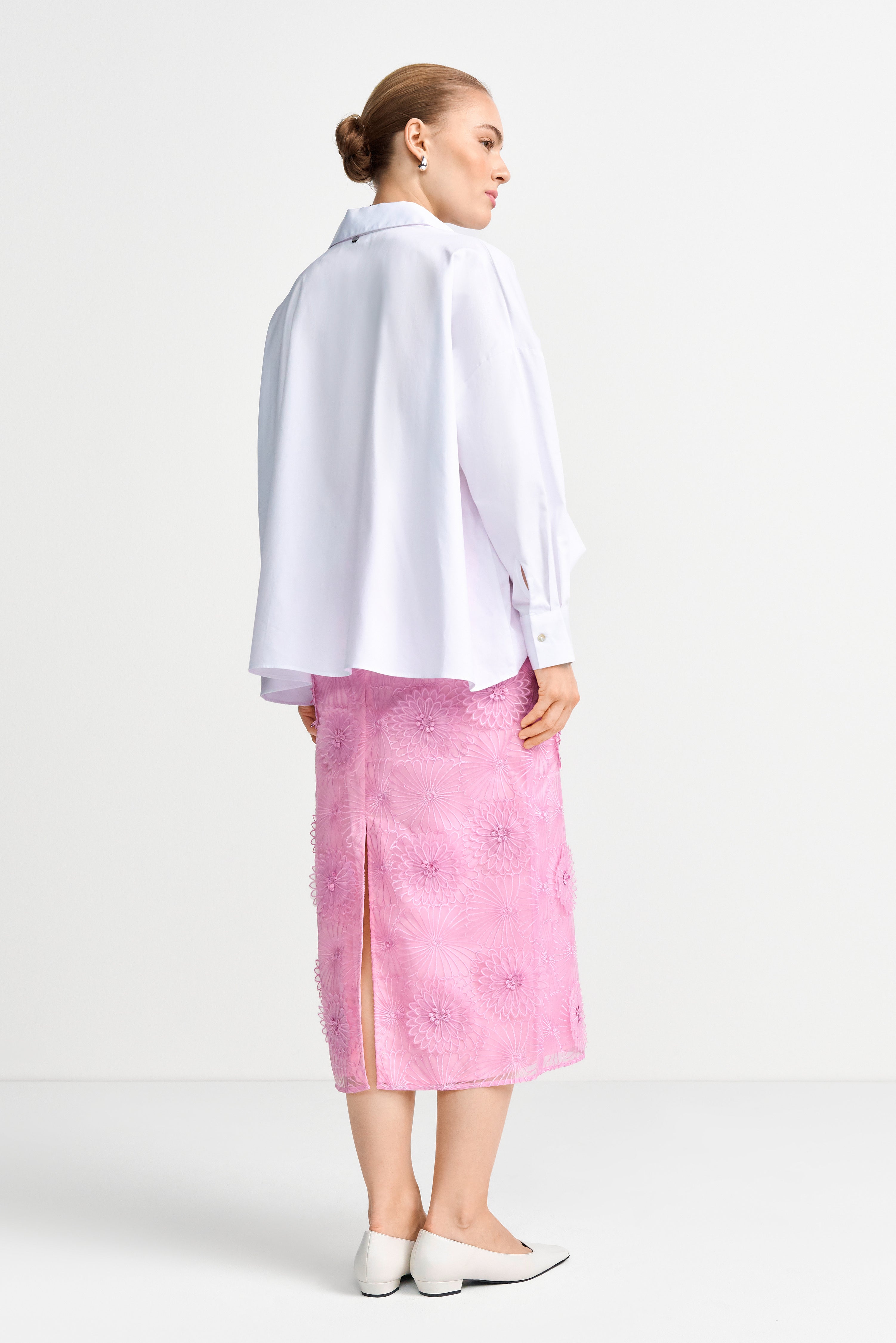 Bleistiftrock mit 3D-Blüten-Rich & Royal