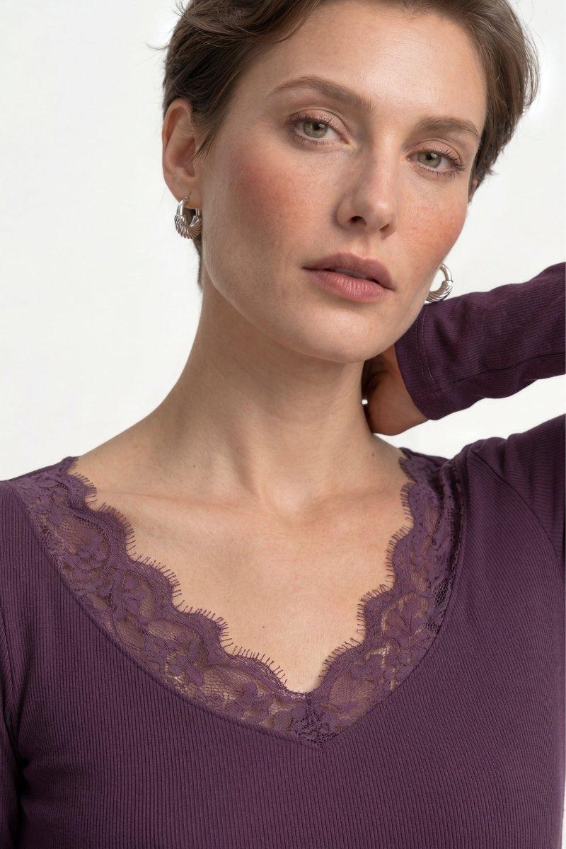 Longsleeve mit Eyelash-Spitze-Rich & Royal