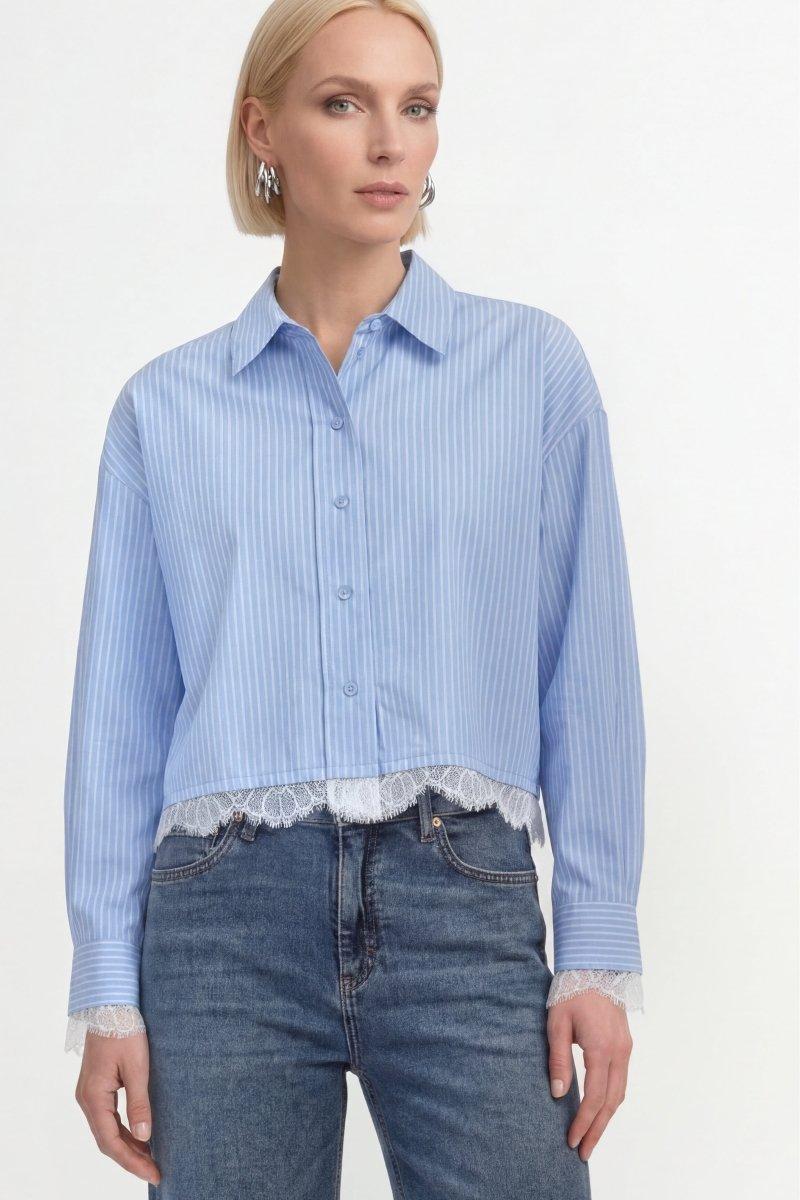 Hellblaue Baumwollbluse mit Spitzenbesatz-Rich & Royal