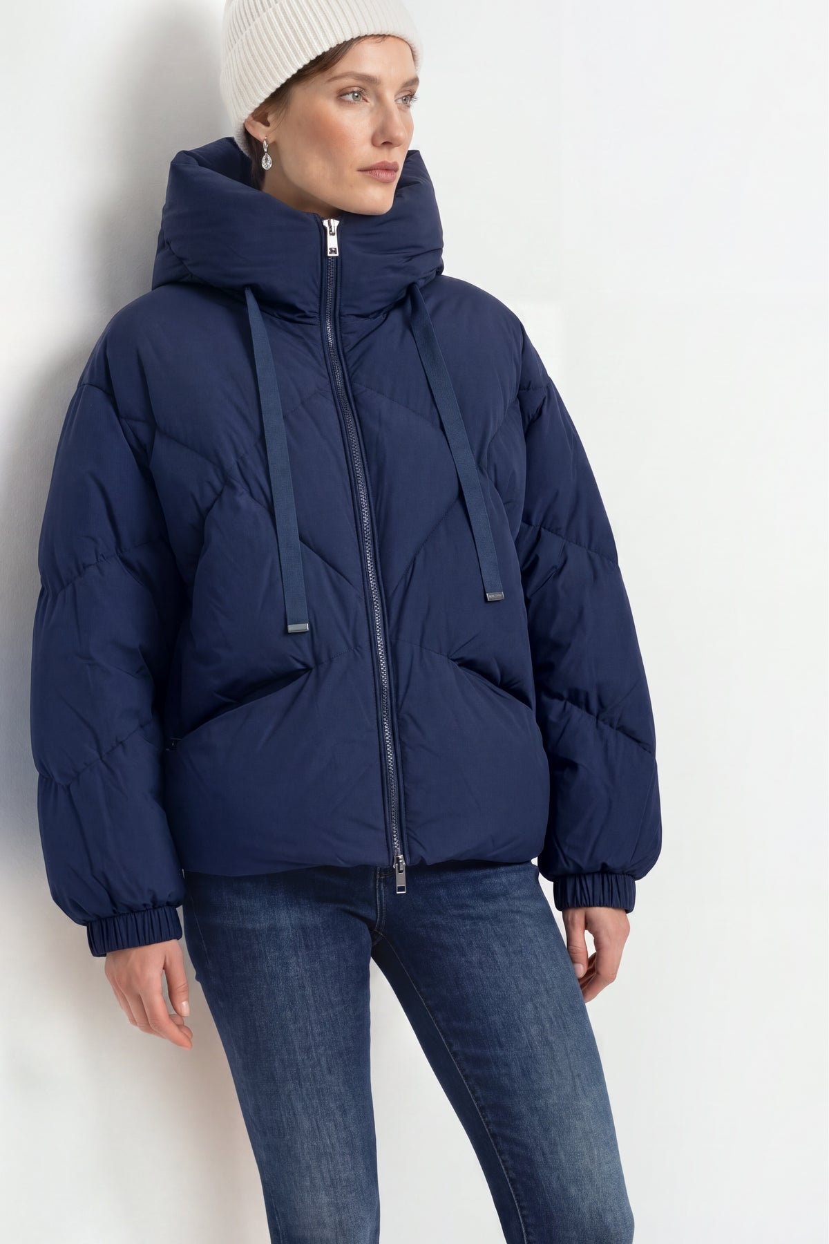 Oversized Daunenjacke mit Kapuze-Rich & Royal