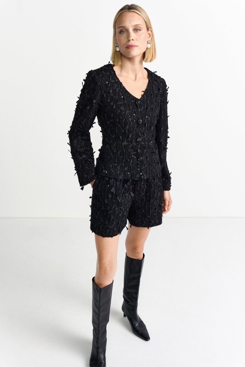 boucle jacket with loop effect - Look-Rich & Royal