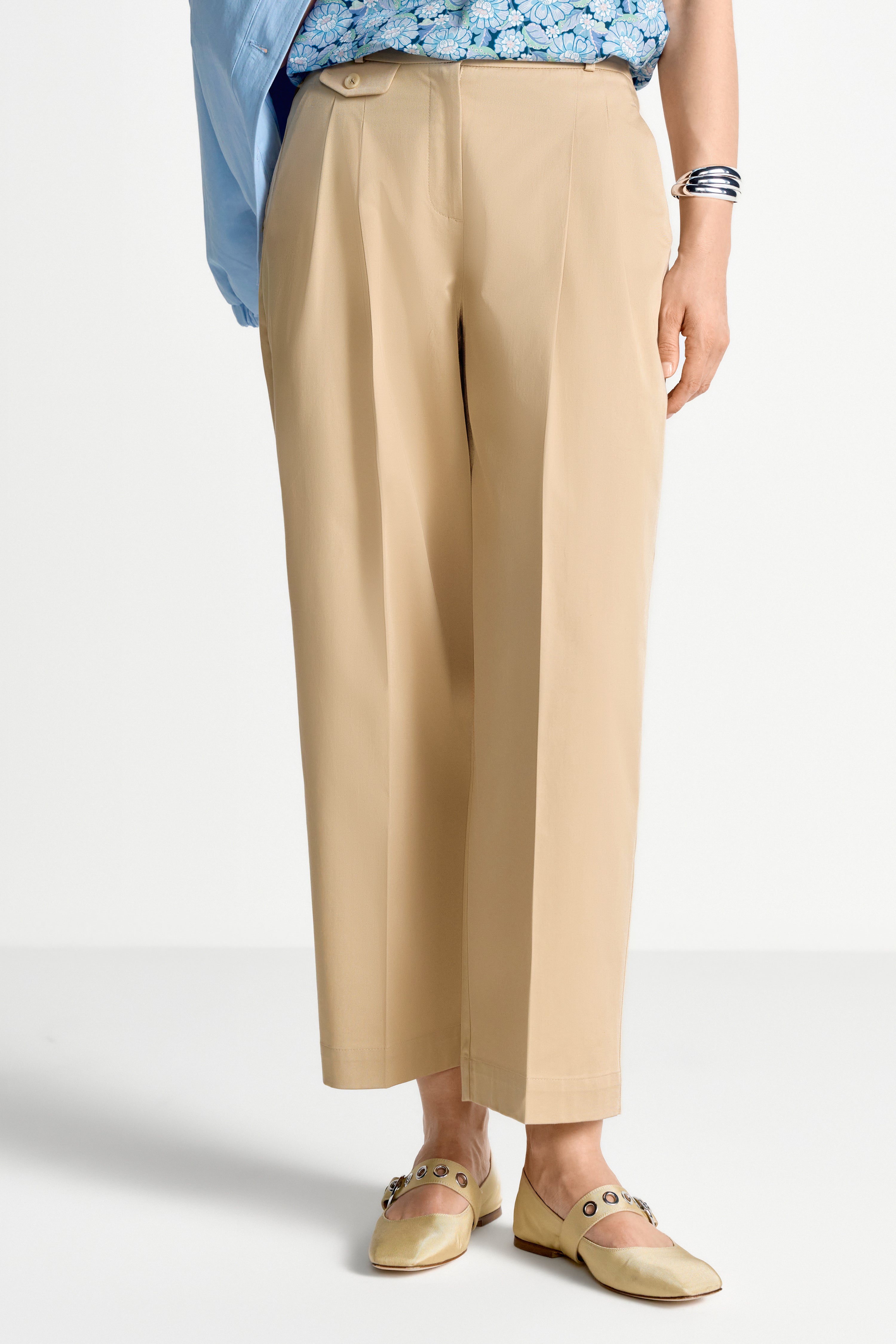 High-Waist-Bundfaltenhose-Rich & Royal