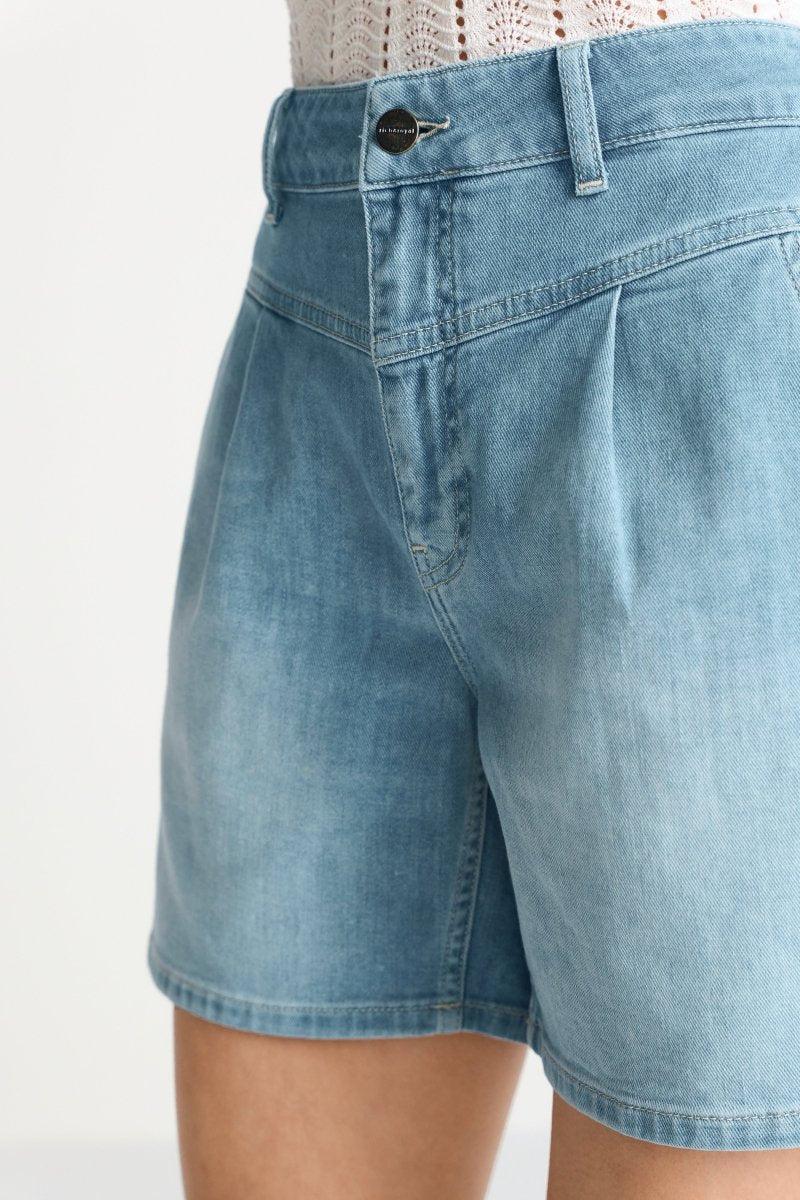 Denim-Shorts mit Passe-Rich & Royal