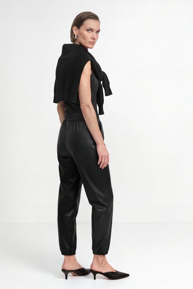 Schwarze Jogger-Hose in Lederoptik-Rich & Royal