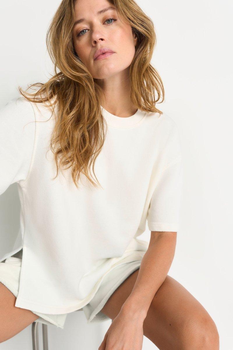 Boxy T-Shirt in Off-White-Rich & Royal